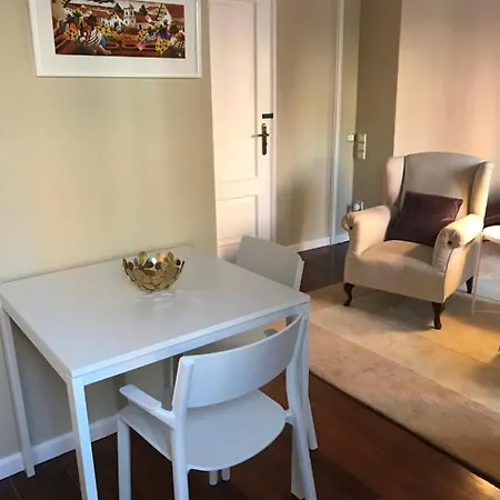 Apartment New And Unique Charming At Campolide - 2a *