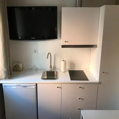 Apartamento New And Unique Charming At Campolide - 2a *